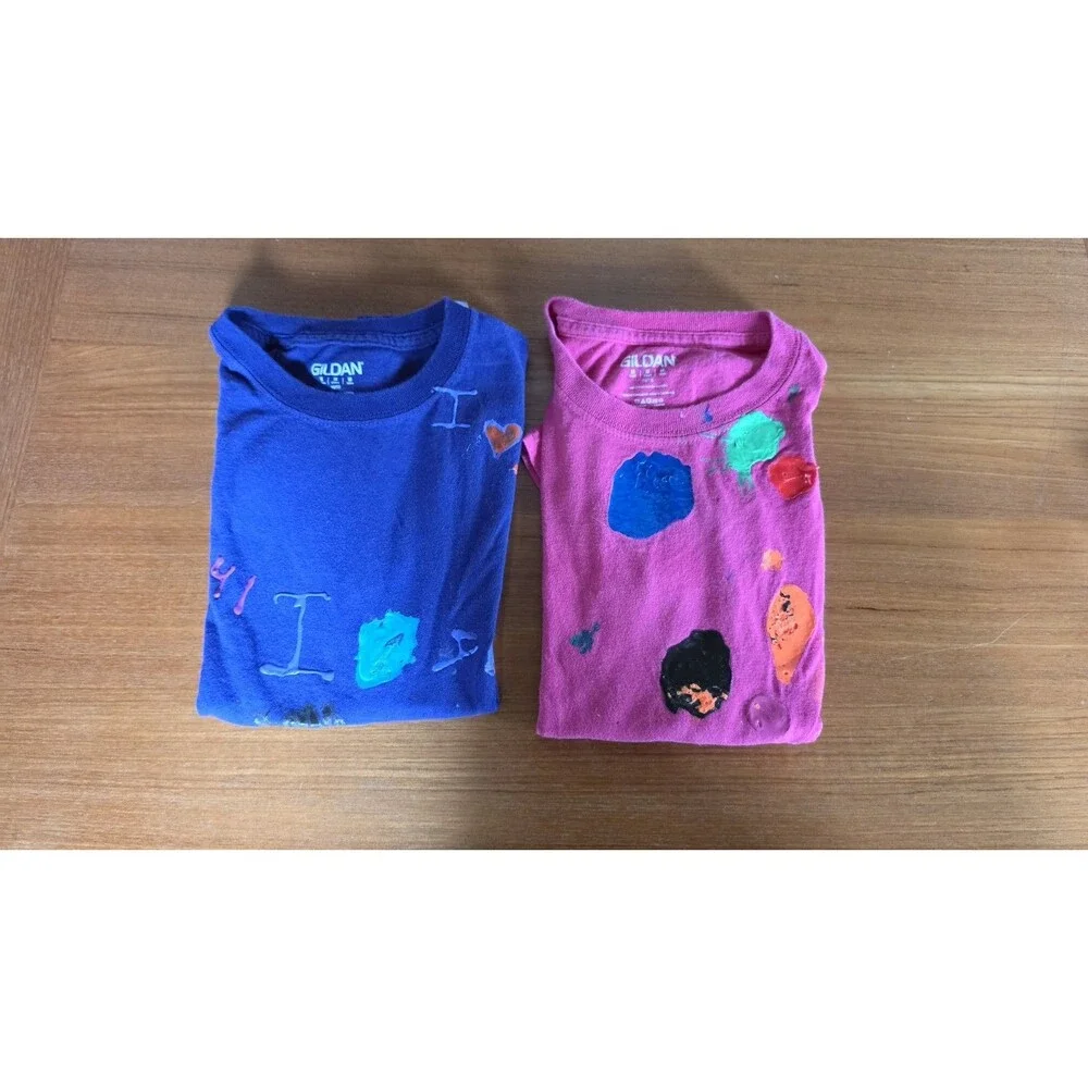Gildan Girl's T-shirt Handmade Art Size M (10/12) READ Description